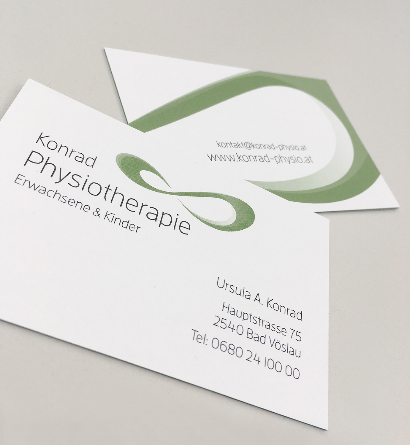 Konrad - Physio - Business Cards